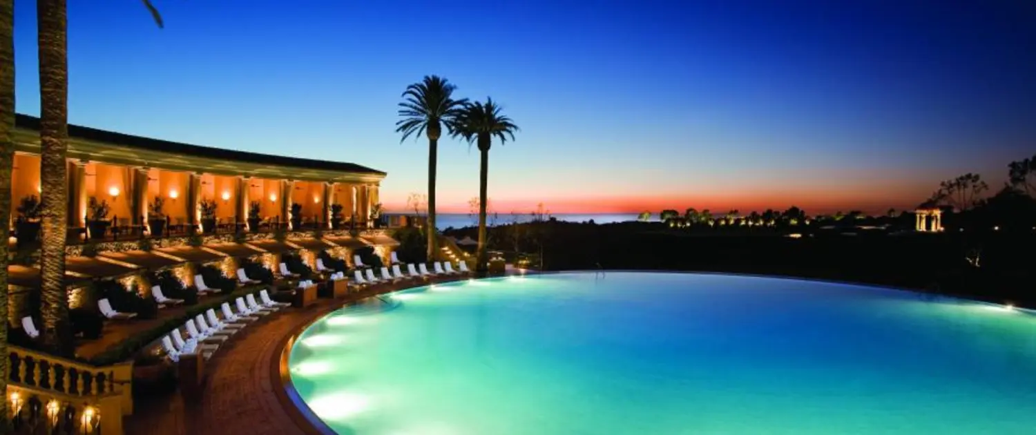 luxury_golf_resorts_pelican_hill_0.jpg