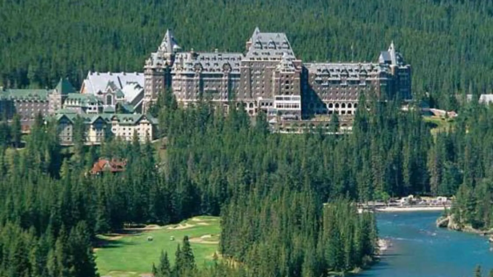 banff_golf_vacations_0.jpg